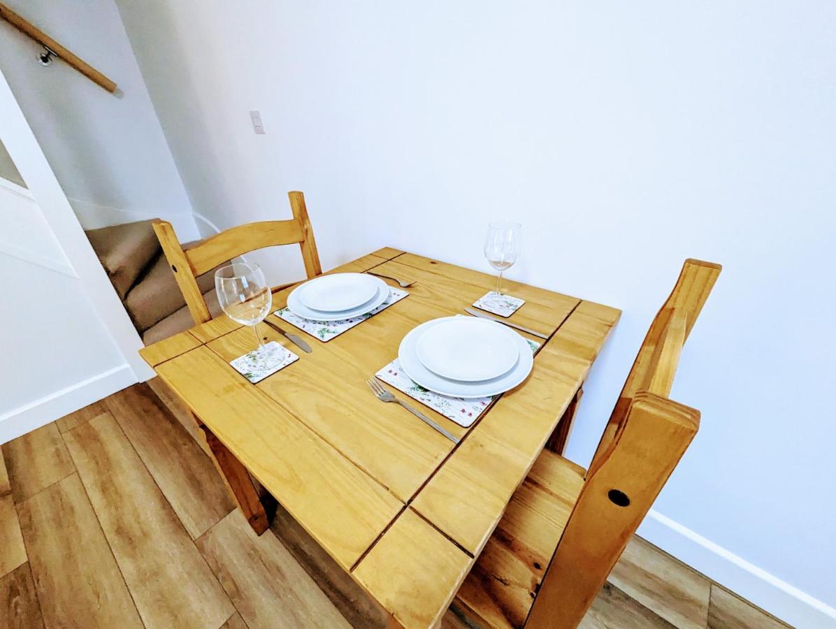 Blossom Holiday Lets - 94 Roseberry Cottages Guisborough Extérieur photo